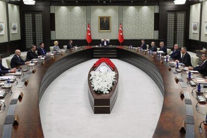 SON DAKİKA.. Kabine toplantısı başladı!