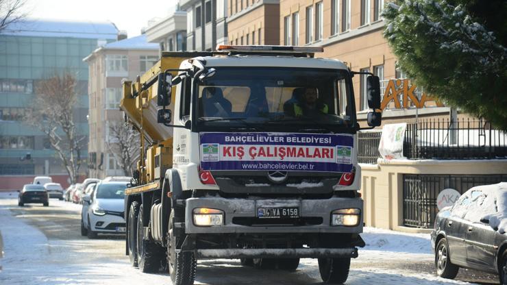 Bahçelievler’de kar mesaisi