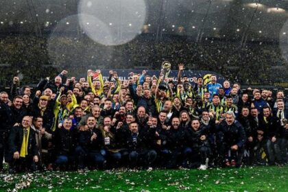 Fenerbahçe'de bir dönem sona eriyor! Yıldız isim Fransa yolcusu...