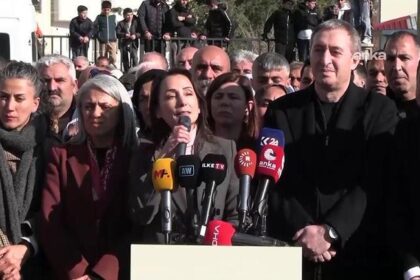 DEM, Kamışlıya gidip niye terör üyeleriyle görüştü