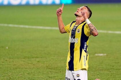 Sebastian Szymanski, Fenerbahçe’ye veda etti