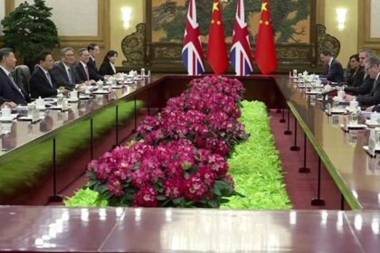 İngiltere Başbakanı Starmer, Xi Jinping ile görüştü