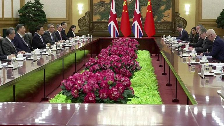 İngiltere Başbakanı Starmer, Xi Jinping ile görüştü