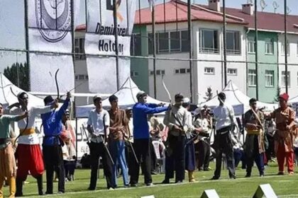 Geleneksel Türk Okçuluk Minikler ve Yıldızlar Salon Puta Türkiye Şampiyonası, Kütahya’da yapılacak