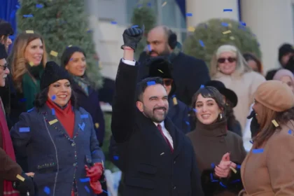 New York'un ilk Müslüman belediye başkanı göreve başladı