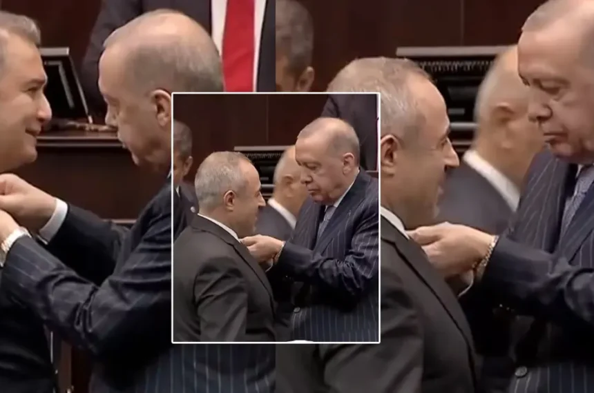 Üç milletvekili AK Parti'ye katıldı. Cumhurbaşkanı Erdoğan: Kapımız herkese açık | NTV Haber