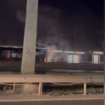 Metrobüste yangın paniği. Yolcular tahliye edildi | NTV Haber