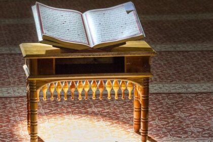 Hz. Ömer Kimdir? Hz. Ömer'in Hayatı, Halifelik Dönemi Ve Sözleri… Hz. Ömer Nasıl Ölmüştür?