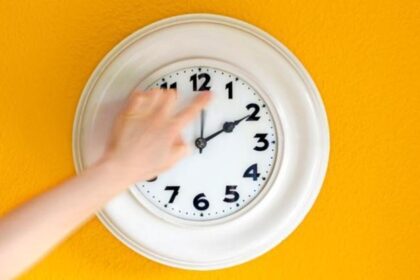 07.07 Saat Anlamı Nedir? 07.07 Çift Saatlerin Anlamı Nasıl Yorumlanır?