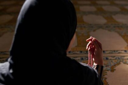 Sabah namazı saat kaça kadar kılınır? Güneş doğduktan sonra sabah namazı kılınır mı?