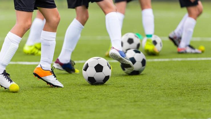 Futbolcu Nasıl Olunur? Futbolcu Olmak İçin Gerekenler Nelerdir? Futbolcu Olma Şartları Nelerdir?