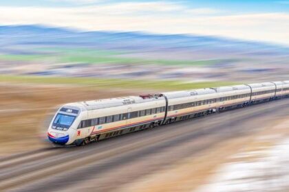 YÜKSEK HIZLI TREN (YHT) BİLET FİYATLARI 2026| İstanbul-Ankara, Eskişehir-Konya ve Ankara-Sivas hatlarındaki fiyatları ne kadar oldu?