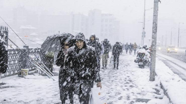 4 ŞUBAT OKULLAR TATİL Mİ? Bugün Okul Var Mı? 4 Şubat Valiliklerden Kar Tatili Haberi Geldi Mi? İstanbul, Ankara, Edirne, Tekirdağ, Tunceli, Malatya, Sivas...