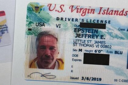 İngiltere'de 'Epstein krizi' çifte istifa getirdi