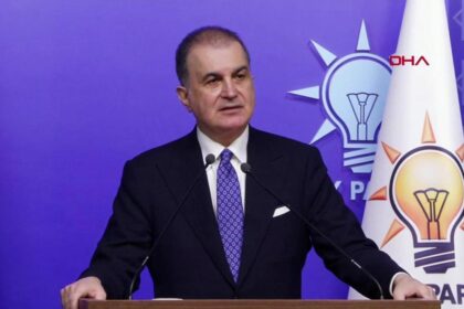 SON DAKİKA | AK Parti Sözcüsü Ömer Çelik: CHP'nin söylemi depremin yıldönümünde enkaz altında kaldı - Son Dakika Haberleri Bugün | Video