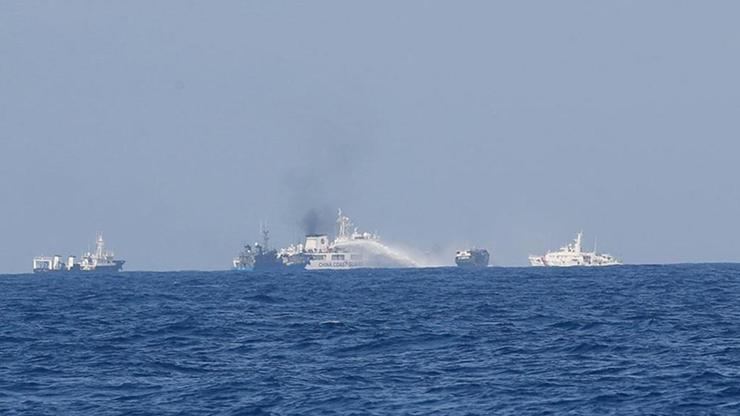 Çin Sahil Güvenlik gemileri, Japon kara sularını ihlal etti