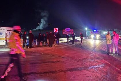 Otomobilin çarptığı kadın öldü