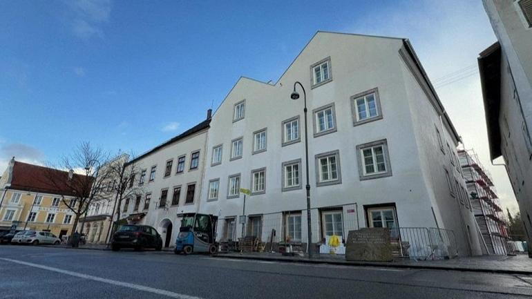 Hitlerin evi polis karakolu olacak