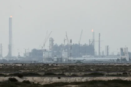 Savaşta 19'uncu gün. İran'dan Körfez'deki enerji tesislerine misilleme