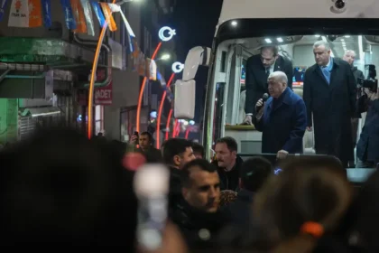 Cumhurbaşkanı Erdoğan, Güneysu'da vatandaşlara hitap etti | NTV Haber