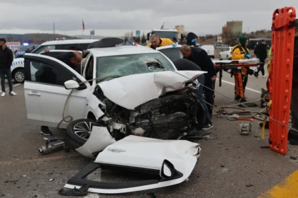Nevşehir'de zincirleme kaza. 2 ölü, 7 yaralı
 | NTV Haber