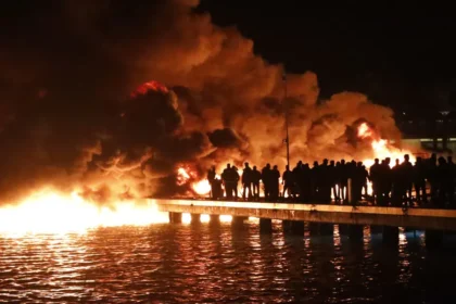 Milyonluk motoryatlar alevler içinde kaldı  | NTV Haber