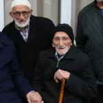 Cumhurbaşkanı Erdoğan, Rize'de komşularıyla bayramlaştı | NTV Haber