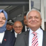 İki eski bakan kazada yaralandı, soruşturma başladı | NTV Haber