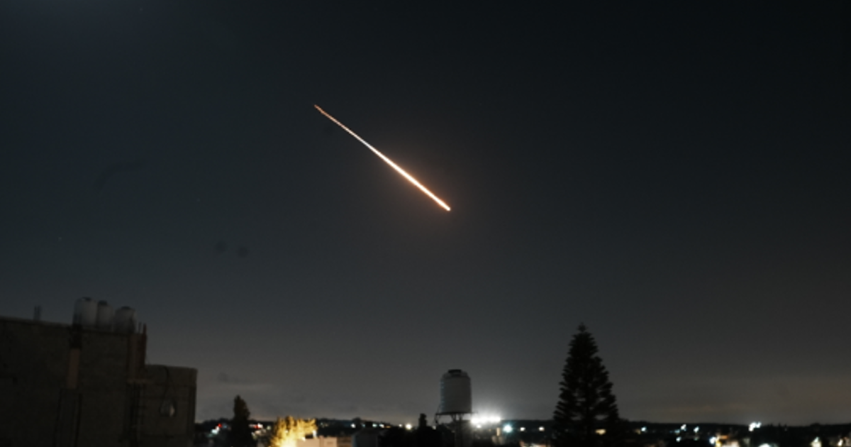 NTV ekibi Tel Aviv'e saldırıyı görüntüledi | NTV Haber