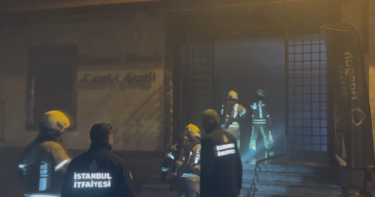 Camide gece yarısı yangın çıktı | NTV Haber