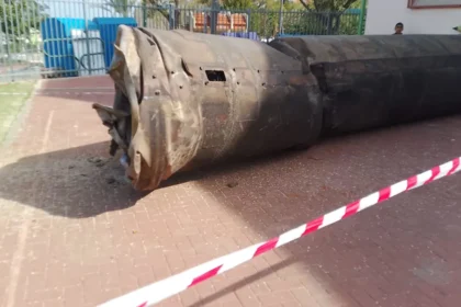 İran Savaşı'nda 24. gün. Trump'tan "5 gün saldırıları erteliyoruz" mesajı