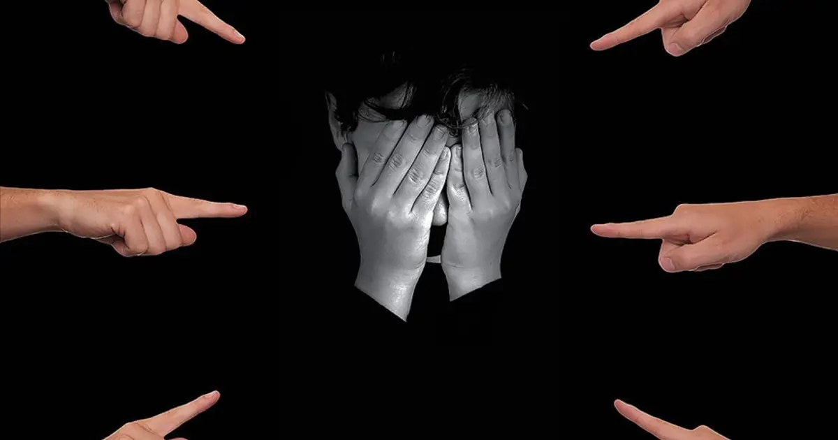 "Her 7 çocuktan biri akran zorbalığına uğruyor" Meclis komisyonundan dikkat çeken rapor | NTV Haber