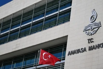 AYM'den kır at kararı: Adalet Partisi'nin amblemi iptal edildi | NTV Haber