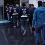 Sosyal medya şebekesine operasyon: 15 kişi tutuklandı | NTV Haber