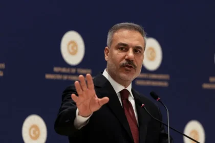 Dışişleri Bakanı Fidan, Suriye, Katar ve Özbekistanlı mevkidaşlarıyla görüştü