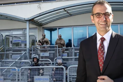 İBB yolsuzluk davasında 9'uncu duruşma. Resul Emrah Şahan konuşacak | NTV Haber