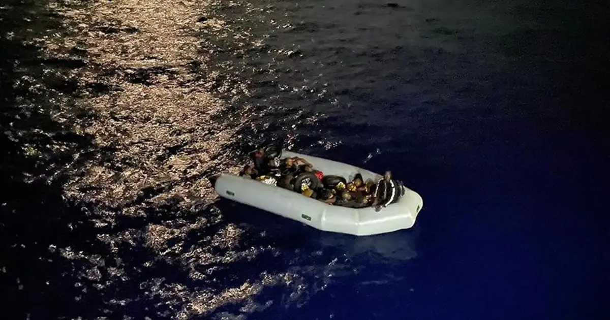 Yunanistan açıklarında 6 gün denizde kaldılar. Hayatını kaybeden 22 göçmen denize atıldı