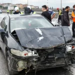 Trafik durdu. TEM Otoyolu'nda 7 araç birbirine girdi | NTV Haber