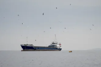 İran ablukayı aşmak için çözüm arıyor