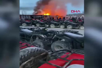 Kapadokya’da konteynerda yangın | NTV Haber