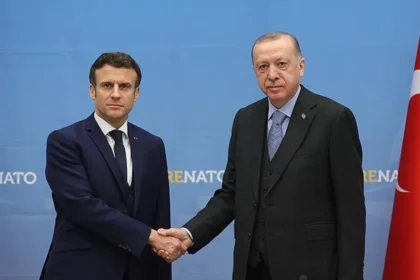 Cumhurbaşkanı Erdoğan, Macron ile görüştü