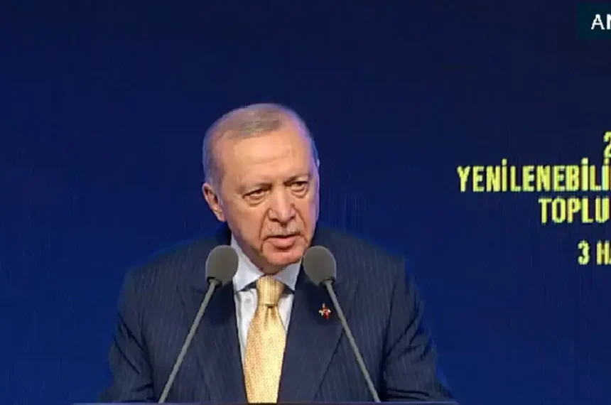 Cumhurbaşkanı Erdoğan'dan CHP'ye tepki: Muhalefetin gündemi koltuk, yaşananlar iç meseleleri | NTV Haber