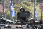 Yunanistan ordusunda yeni uygulama. Gönüllü kadın askerler göreve başladı