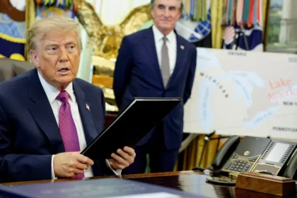 Trump Ontario Gölü'nü Amerika Gölü yaptı