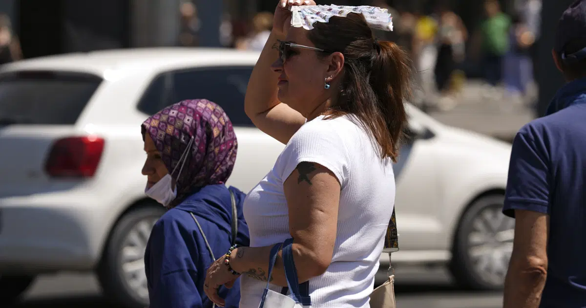 Afrika ve Basra sıcakları bunaltacak. İstanbullular dikkat! Saat 03.00 uyarısı geldi | NTV Haber