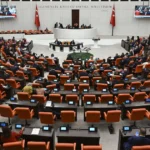 Üç milletvekili daha AK Parti'ye katıldı. İşte Meclis'teki yeni sandalye dağılımı | NTV Haber