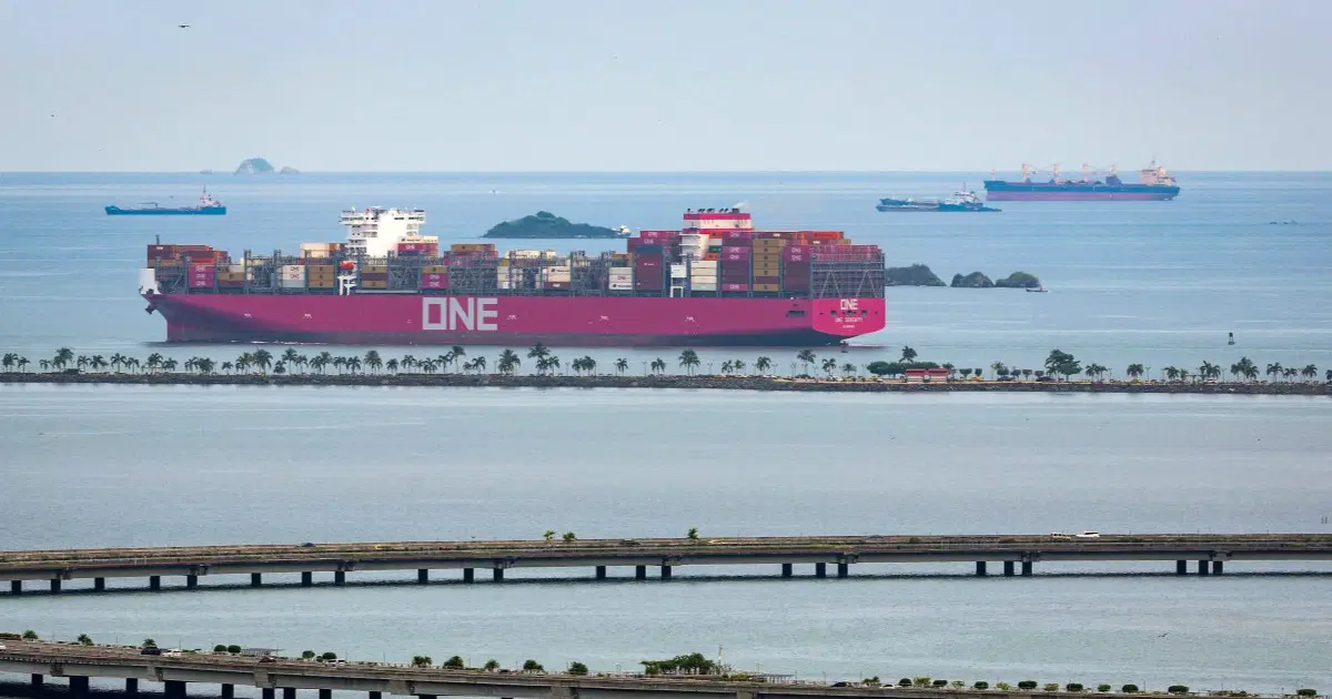 Panama Kanalı'ndan geçmek için rekor ücret ödedi