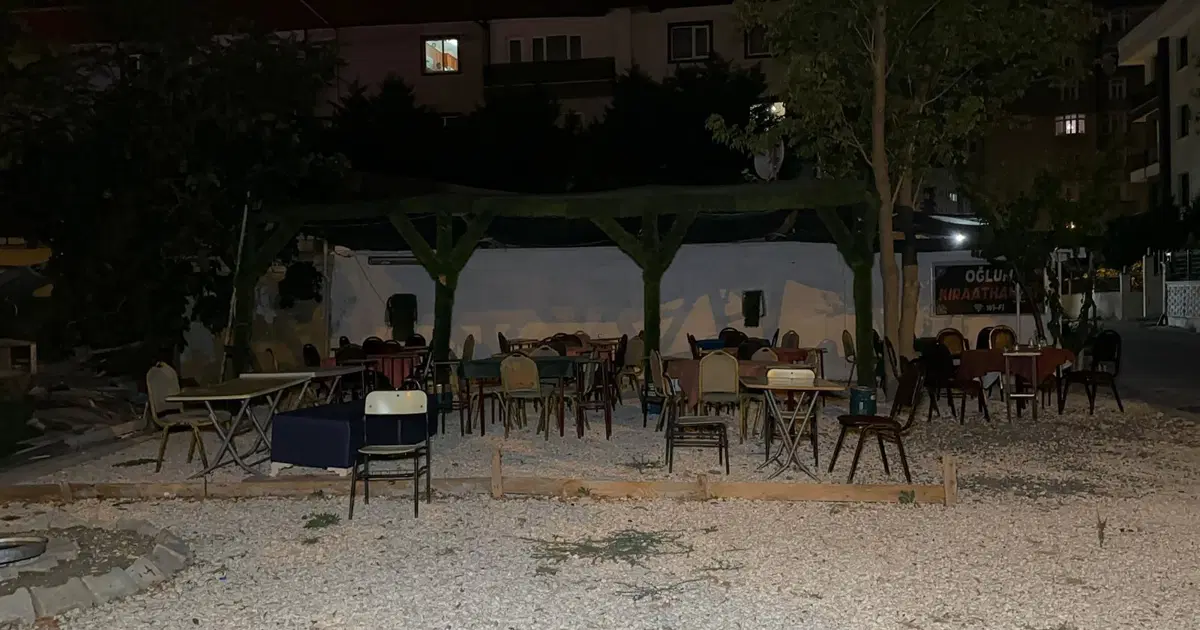 Kıraathaneye silahlı saldırı. 3 kişi yaralandı | NTV Haber