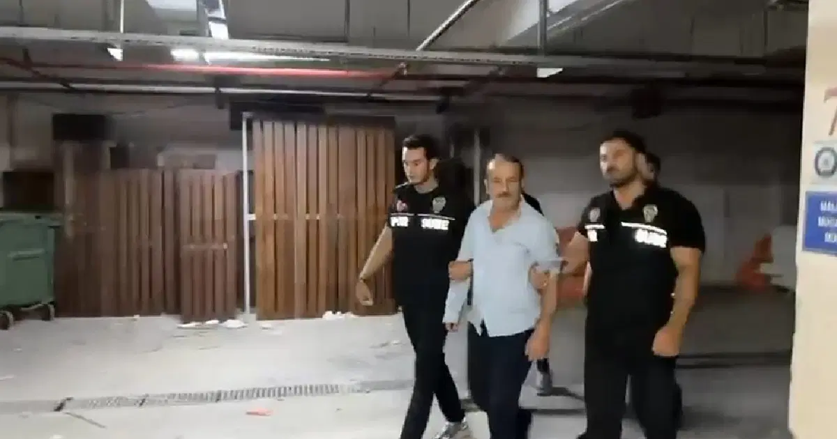 UltrAslan liderinin evinden servet çıktı. Sebahattin Şirin'in evinde 8.5 saat süren arama | NTV Haber