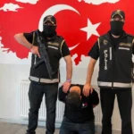 Bakü'de yakalanan suç örgütü şüphelisi Türkiye'ye getirildi | NTV Haber
